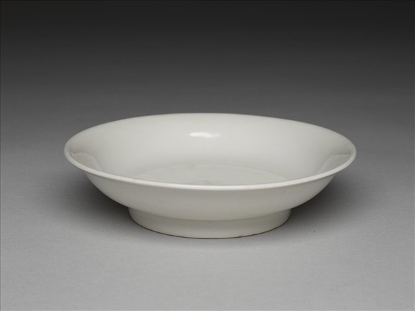 甜白釉碟