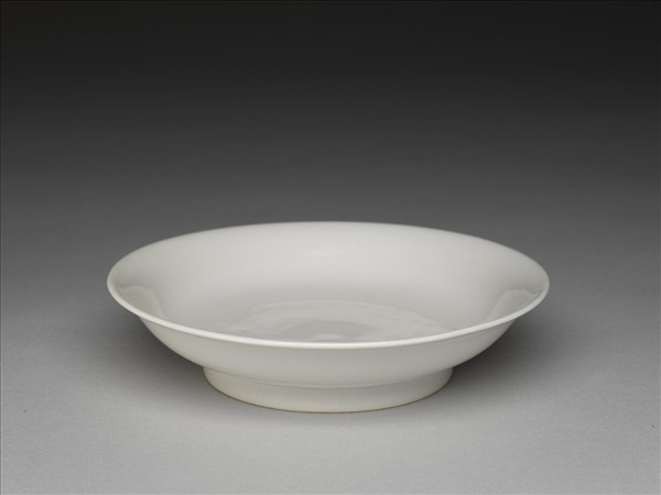 甜白釉碟