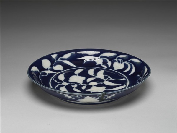 霽青釉花果紋盤