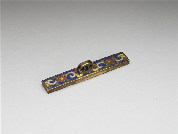 掐絲琺瑯倣圈書鎮