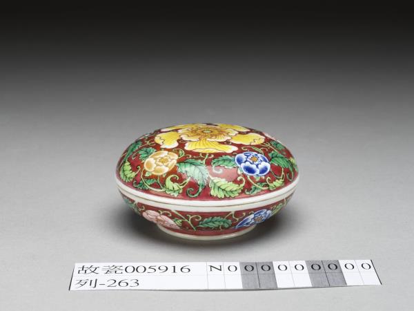 琺瑯彩花卉紋盒