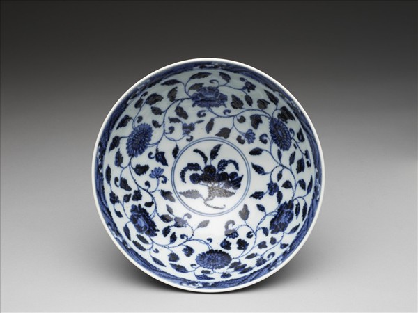 青花四季花卉紋碗