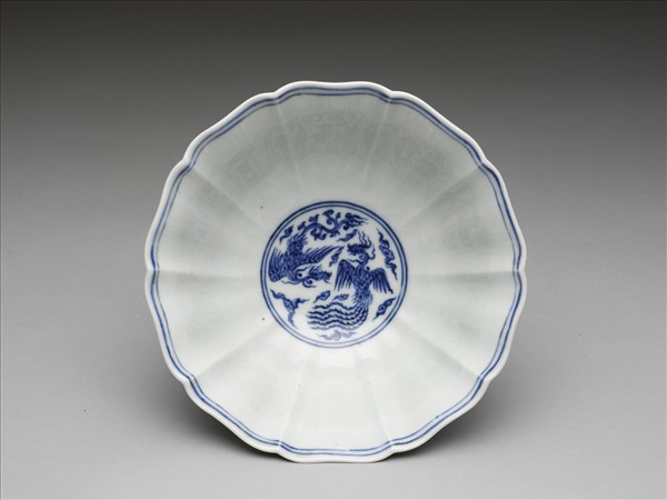 青花鳳凰紋花口高足碗