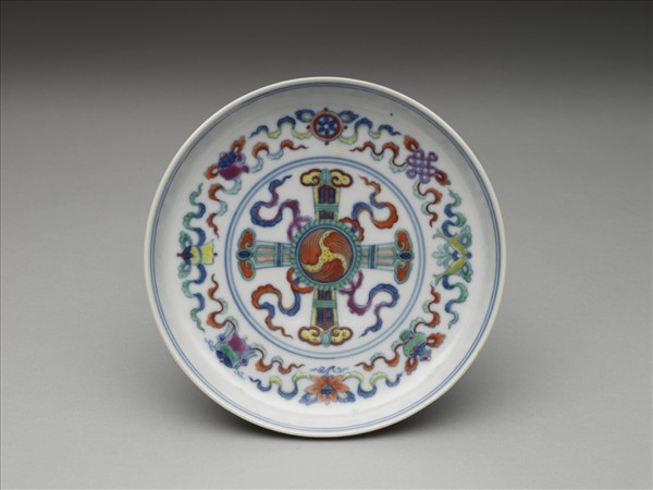 鬥彩八寶紋碟