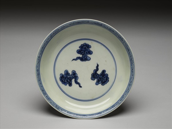 青花雙龍戲珠紋盤