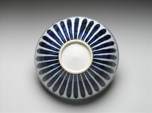 青花四季花卉紋碗