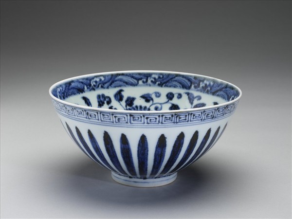 青花四季花卉紋碗