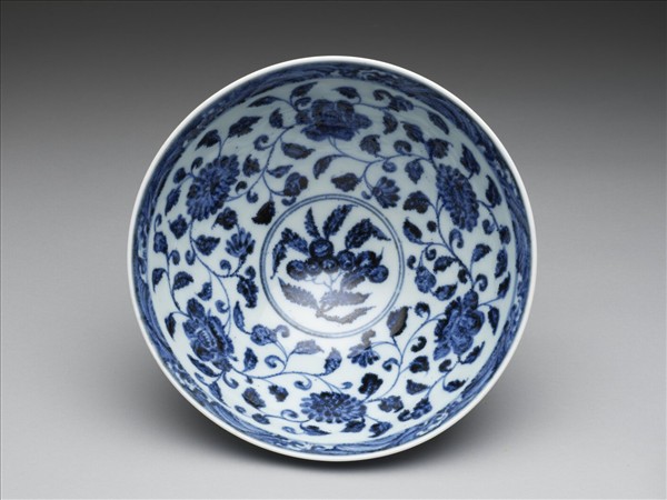 青花四季花卉紋碗