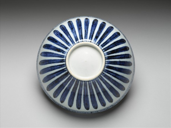 青花四季花卉紋碗