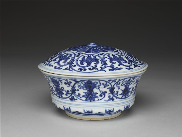 青花八寶紋蓋碗