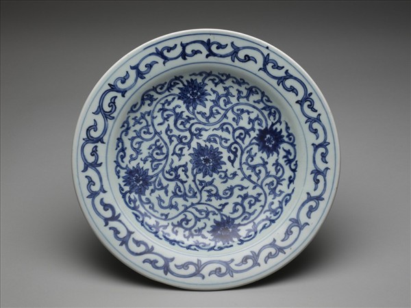青花番蓮紋盤