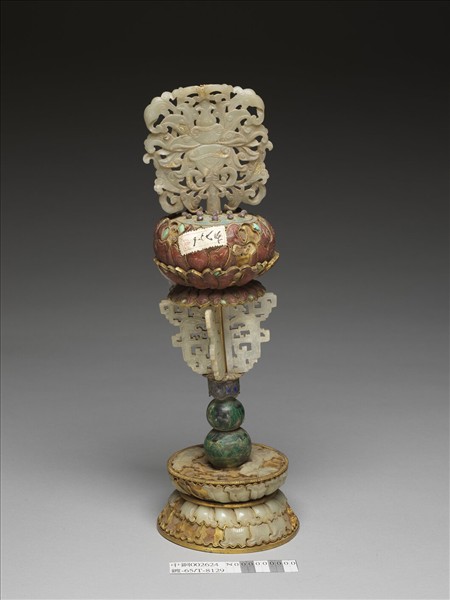 銅鍍金嵌玉及填料八寶（蓮花）