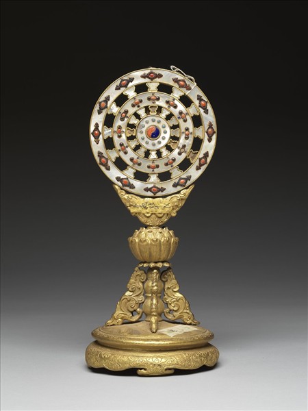 銅鍍金嵌料及螺鈿法輪