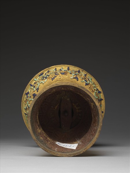 銅鍍金嵌綠松石及填料燭台（五供）