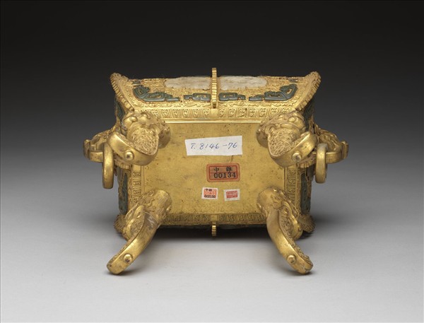 銅鍍金嵌玉爐（五供）