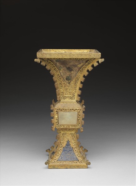 銅鍍金嵌玉及青金石觚（五供）