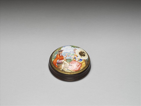 殘破玳瑁嵌洋瓷圓盒