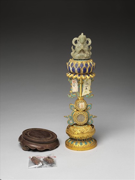 銅鍍金嵌玉及填料七政寶（玉女）