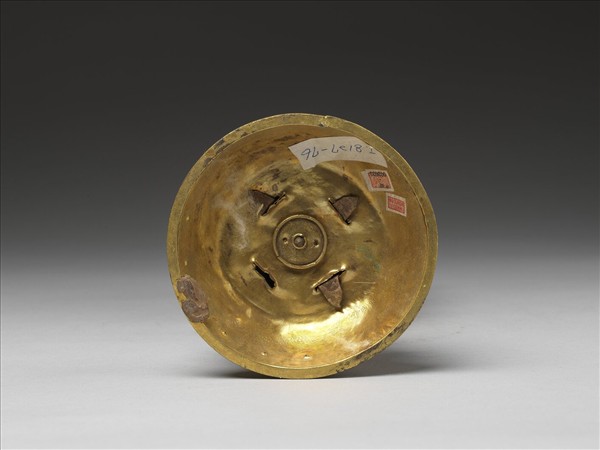 銅鍍金嵌玉及填料八寶（寶傘）