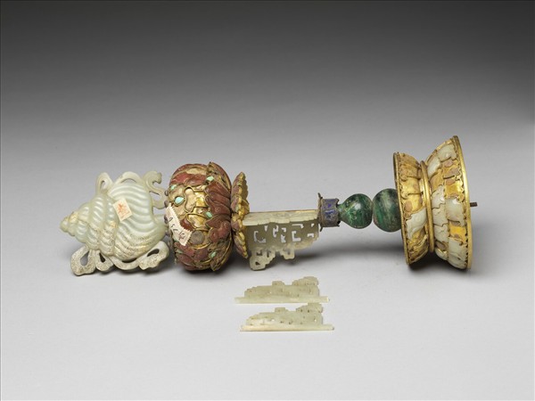 銅鍍金嵌玉及填料八寶（法螺）