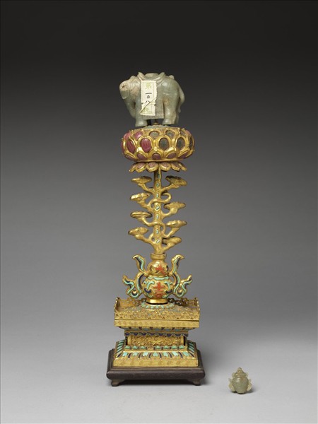 銅鍍金嵌玉及填料七政寶（寶象）