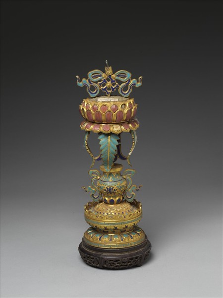 銅鍍金嵌料石八寶