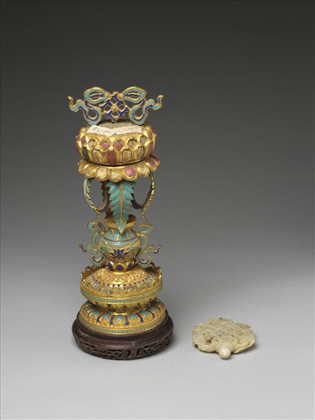 銅鍍金嵌料石八寶（盤長）