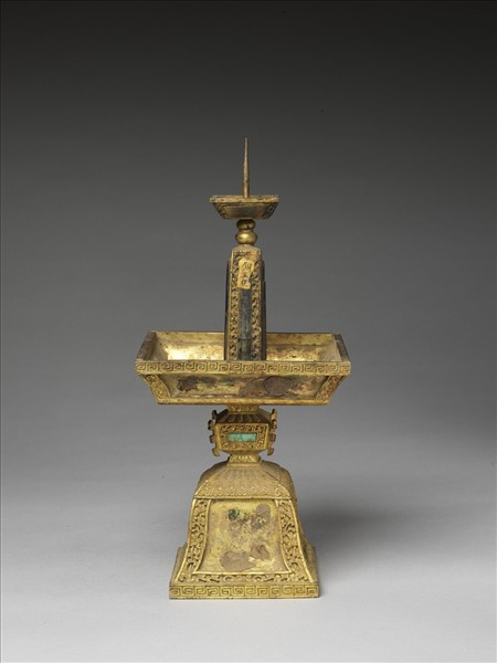 銅鍍金嵌玉及青金石燭台（五供）