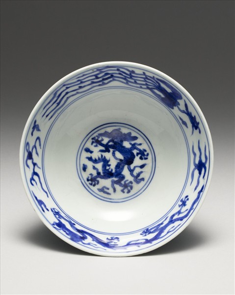 青花蓮塘游魚紋碗