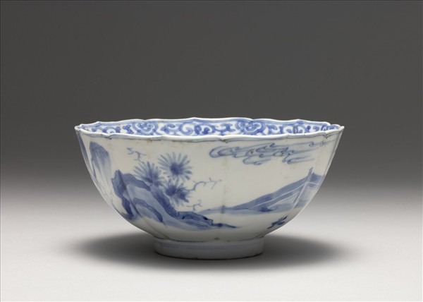青花人物花口碗