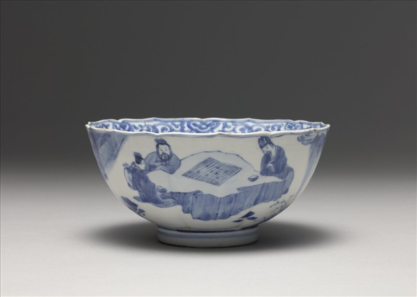 青花人物花口碗