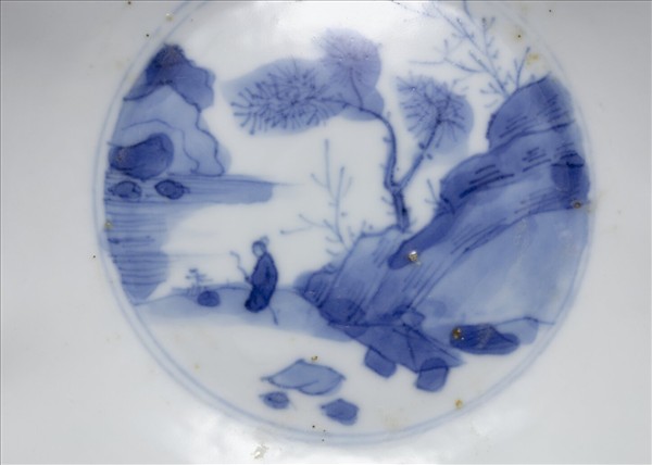 青花人物花口碗