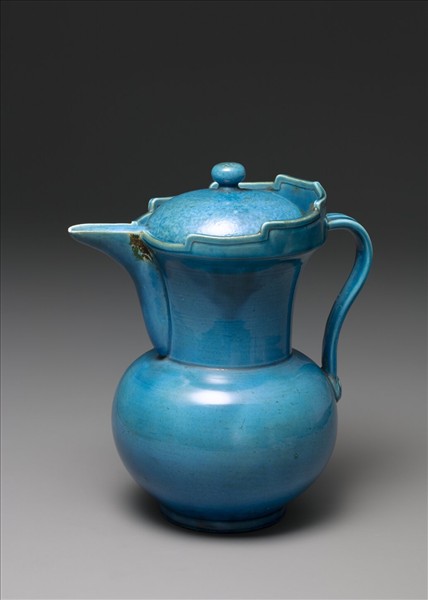 孔雀綠釉僧帽壺