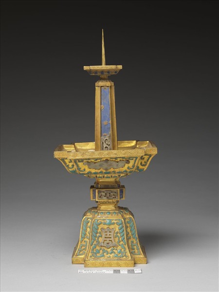 銅鍍金嵌玉及填料燭台（五供）