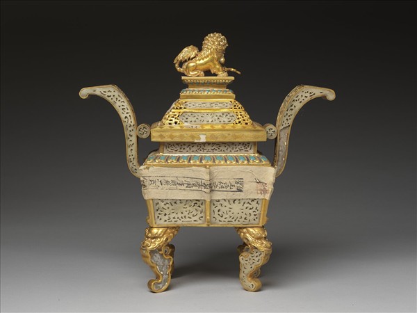 銅鍍金嵌透雕玉及填料爐（五供）