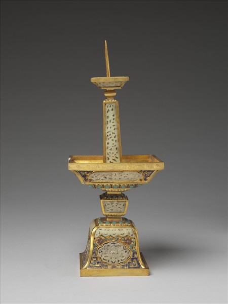 銅鍍金嵌透雕玉及填料燭台（五供）