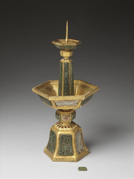 銅鍍金嵌玉及填料燭台（五供）