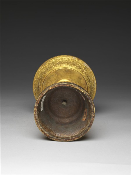 銅鍍金燭台（五供）