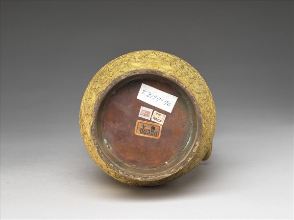 銅鍍金瓶（五供）