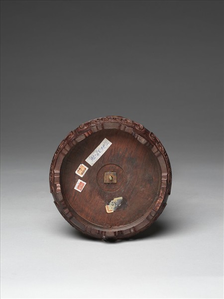 銅鍍金嵌玉及料石八寶（寶傘）