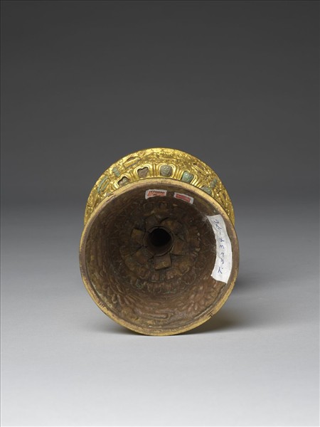 銅鍍金嵌綠松石燭台（五供）