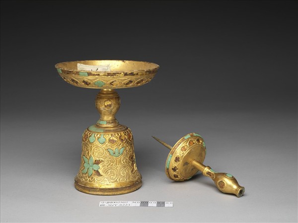 銅鍍金嵌綠松石燭台（五供）