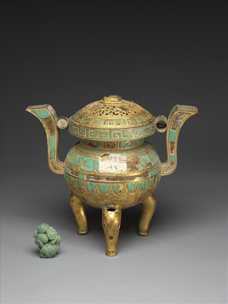 銅鍍金嵌綠松石爐（五供）