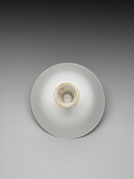 甜白半脫胎五龍高足碗