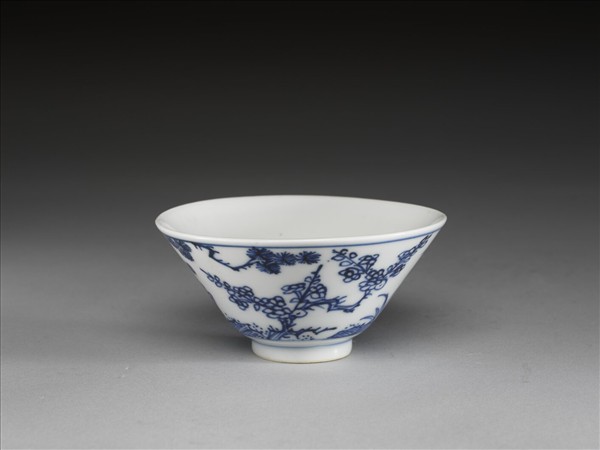 青花歲寒三友圖杯