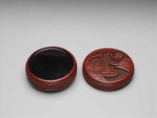 剔紅山水人物圓盒