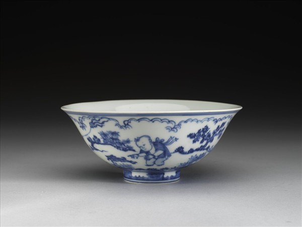 青花嬰戲圖碗
