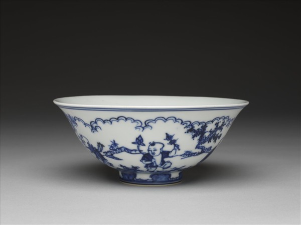 青花嬰戲圖碗