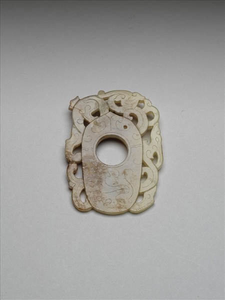 仿古獸紋玉韘形佩