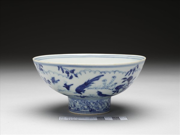 青花花鳥碗